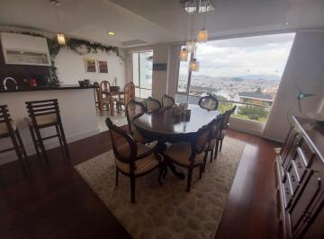 Departamento de 3 habitaciones, Quito · Vendo Departamento 230 m, 3 Dorm., Sector Quito Tennis
