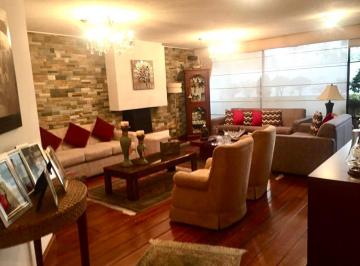 Departamento de 4 habitaciones, Quito · Departamento 295 m², Venta o Renta - La Carolina
