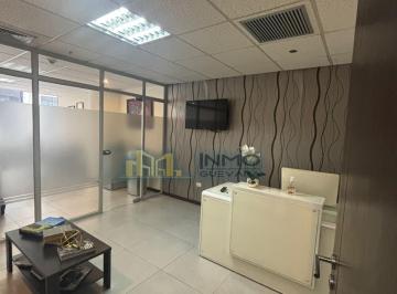 Oficina comercial , Guayaquil · Hermosa Oficina en El The Point 46 m²