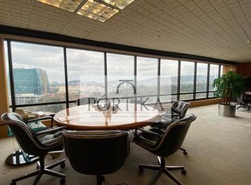 Oficina comercial , Guayaquil · Venta Oficina - Edificio Centrum - Av Francisco de Orellana