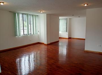 Oficina comercial de 4 habitaciones, Quito · C/ Gaspar de Villaroel, Oficina de 190 m² en Arriendo, Sector Amazonas