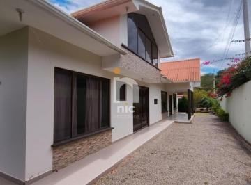 Quinta vacacional de 6 habitaciones, Santa Isabel · Casa Venta Yunguilla con Amplia Área Verdes