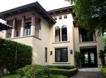Casa de 6 habitaciones, Guayaquil · Casa con Vista Al Río en Samborondón Primeros Kilom.