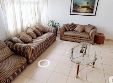 Casa · 220m² · 4 Habitaciones · 2 Estacionamientos · Casas de Venta Cumbaya Paseo San Francisco