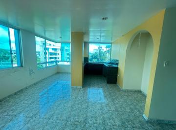 Departamento de 3 habitaciones, Atacames · Venta Castelnovo PH Tres Dorm. a Tres Cuadras de La Playa Vista
