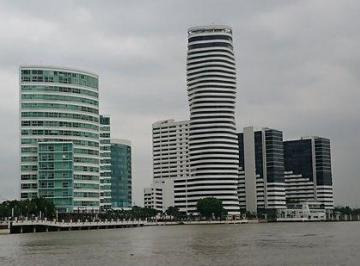 Oficina comercial de 1 habitación, Guayaquil · En Venta, Hermosa Oficina, Edificio The Point, Puerto Santa Ana