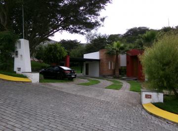 Casa de 3 habitaciones, Guayllabamba · Venta Casa de Lujo Urbanización El Guarangal a 5 Minutos de Guayllabamba