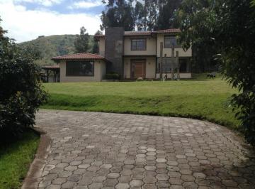 Hacienda-Quinta de 3 habitaciones, Quito · Rento Casa Independiente Valle de Los Chillos