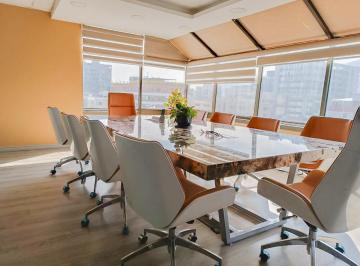 Oficina comercial de 12 habitaciones, Quito · Penthouse Corporativo en República del Salvador por $4,000 | 370 m²