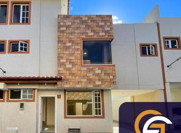 Casa en Venta de 3 habitaciones La Armenia · Más Que un Hogar Es Calidad de Vida, con Acabados de Primera