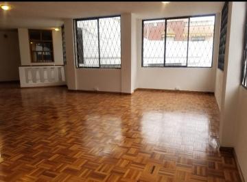 Departamento de 3 habitaciones, Quito · Departamento de 130 m² con 3 Habitaciones en Venta en Sector Colegio Letort