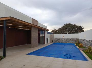 Casa de 2 habitaciones, Quito · Vendo Lindas Casas en Conjunto Sector La Esperanza