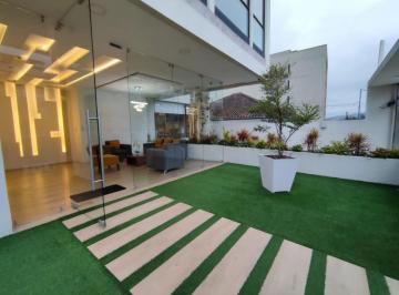 Suite · 55m² · 1 Habitación · 1 Estacionamiento · Encantadora Suite Hermoso Edificio Las Casas, Quito. 55 m², Bodega y Parqueadero