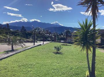 Terreno / Lote , Quito · Vendo Terreno de Oportunidad en Urbanización de Lujo 1000 m². La Cerámica - Tumbaco