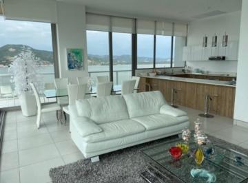Departamento de 3 habitaciones, Bahía de Caráquez · Departamento de 122 m² con 3 Habitaciones en Venta en Bahía de Caráquez