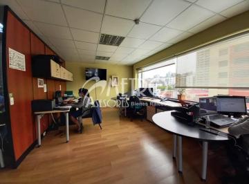 Oficina comercial de 4 habitaciones, Quito · Oficina en Venta de 83 m² Edificio Royal Business