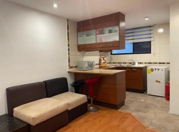 Suite de 1 habitación, Quito · Arriendo Suite Amoblada. $300. La Carolina