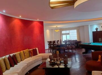 Departamento · 275m² · 3 Habitaciones · 2 Estacionamientos · Departamento Amoblado en Renta en Miraflores Ambato