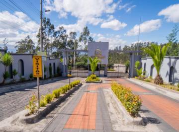 Terreno / Lote · 325m² · Terreno en Venta 325 m² San Isidro del Inca