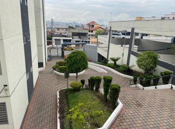 Departamento de 3 habitaciones, Quito · Departamento de 80 m² con 3 Dorm. en Alquiler en El Pinar