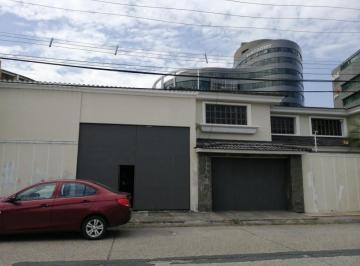Casa de 3 habitaciones, Guayaquil · Alquilo / Vendo Casa Urdenor con Bodega Uso de Suelo Comercial