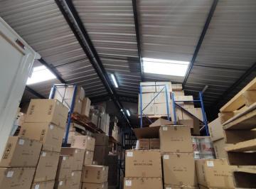 Bodega-Galpón , Quito · Vendo Bodega de 600 m² - Sector Santa Lucia, Norte de Quito