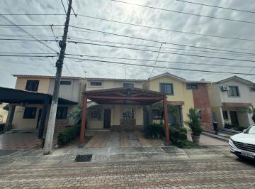 Casa de 3 habitaciones, Daule · Milan Altagracia
