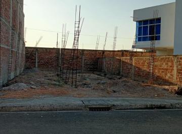 Terreno / Lote · 218m² · 1 Estacionamiento · Se Vende Terreno en Portoviejo
