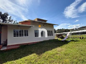 Quinta vacacional de 4 habitaciones, Deleg · Casa Venta Cuenca Amplias Areas Verdes