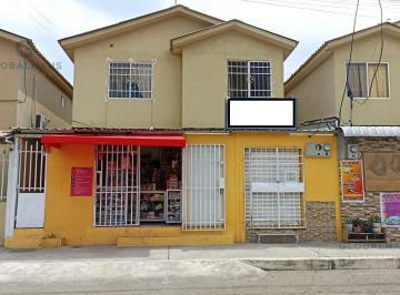 Casa · 96m² · 3 Habitaciones · 1 Estacionamiento · Casa con Locales Comerciales en Venta - Urb. Villa Bonita - Guayaquil L. J.