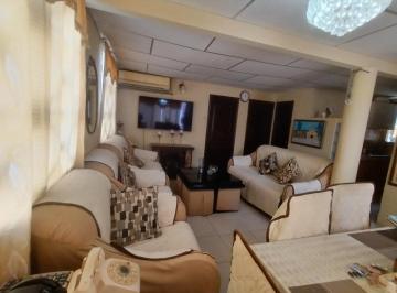 Casa de 3 habitaciones, Guayaquil · Venta de Casa Una Planta, en Cdla. Floresta 1, Sur de Guayaquil - J. Moncada