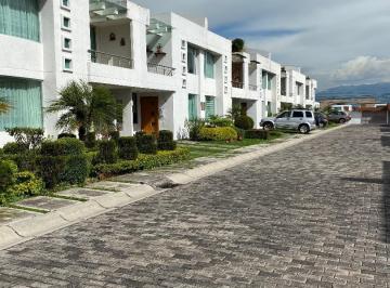Conjunto · De Venta Casa Espaciosa en Conjunto Armenia 2