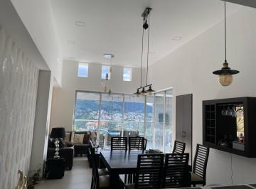 Departamento de 3 habitaciones, Quito · Venta Departamento Cumbayá