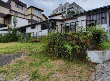 Casa de 4 habitaciones, Quito · Casa en Renta Quito Tennis 922 m²