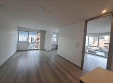 Departamento de 2 habitaciones, Quito · Hermoso Departamento con Balcón y Vista