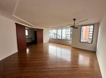 Departamento de 3 habitaciones, Quito · Vendo Departamento Quito Tenis Alto