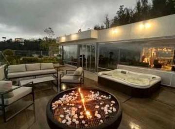 Departamento · 650m² · 4 Habitaciones · 3 Estacionamientos · Penthouse de Lujo en Renta – Vista Grande | Cumbayá, Quito, Ecuador