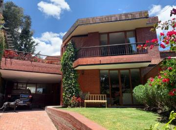 Casa de 3 habitaciones, Quito · H/ Quito Tenis, Casa Amoblada Independiente en Renta, 1500usd