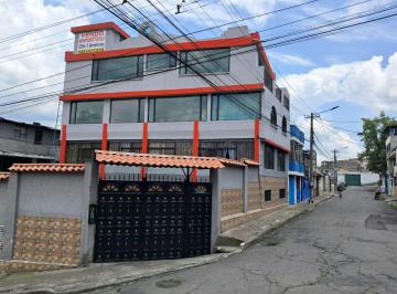 Departamento de 5 habitaciones, Quito · Cdla El Recreo Vendo Departamento Dúplex 5 Dorm. 258 m². Garaje. Terrazas