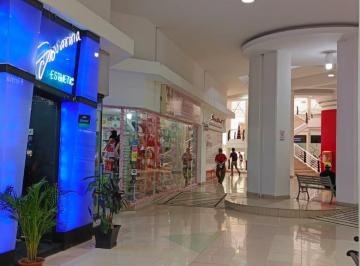 Local comercial de 1 habitación, Quito · Vendo Local en El River Mall Junto a Importantes Cadenas