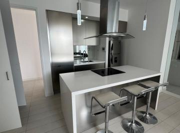 ESPACIOSA COCINA · Cumbaya Vendo Linda Suite a m de La Usq, Piscina, Sauna, Gimnasio!