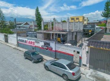 Bodega-Galpón · 490m² · Venta de Galpon y Oficinas en Calderon Calle Duchicela 817 m² Cubiertos