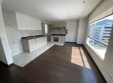 Suite de 1 habitación, Quito · Moderna Suite $460 Incluido Alicuota Sector Embajada de España, Hotel Marriot - La Mariscal