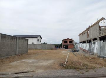 Terreno / Lote , Guayaquil · Venta de Terreno en La Urbanización Ciudad Celeste, 416 m², Samborondón