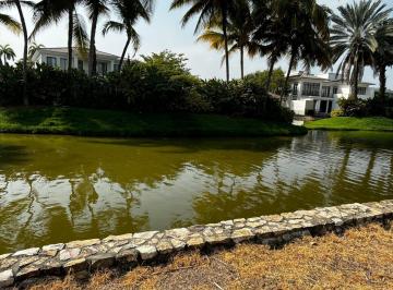 Terreno / Lote , Guayaquil · En Venta Terreno Al Lago en Urbanización Arrecife - Isla Mocoli