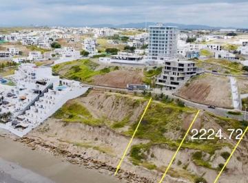 Terreno / Lote · 2225m² · Terreno Para Proyecto Inmobiliario, Primera Línea de Mar en Manta