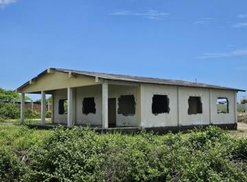 Terreno / Lote , Salinas · Venta Terreno Oportunidad / Salinas, Urbanización Costa de Oro - I. Alarcón