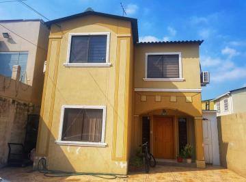 Casa de 4 habitaciones, Guayaquil · Venta Casa - Urbanización La Joya - 4 Dorm. (Wje)