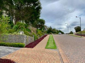 Terreno / Lote , Quito · Terreno de Lujo - Urbanización de Primera Vía Santa Inés