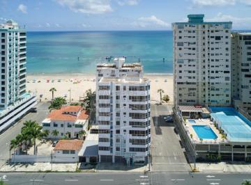Departamento de 3 habitaciones, Salinas · Departamento con Vista Al Mar en Chipipe en Venta